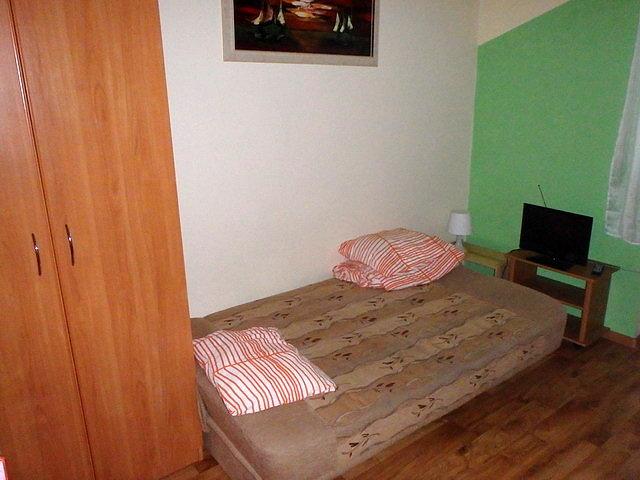 Łóżko pościelone i