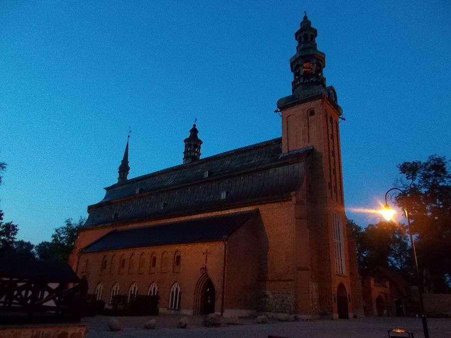 Kartuzy - kolegiata kartuzów