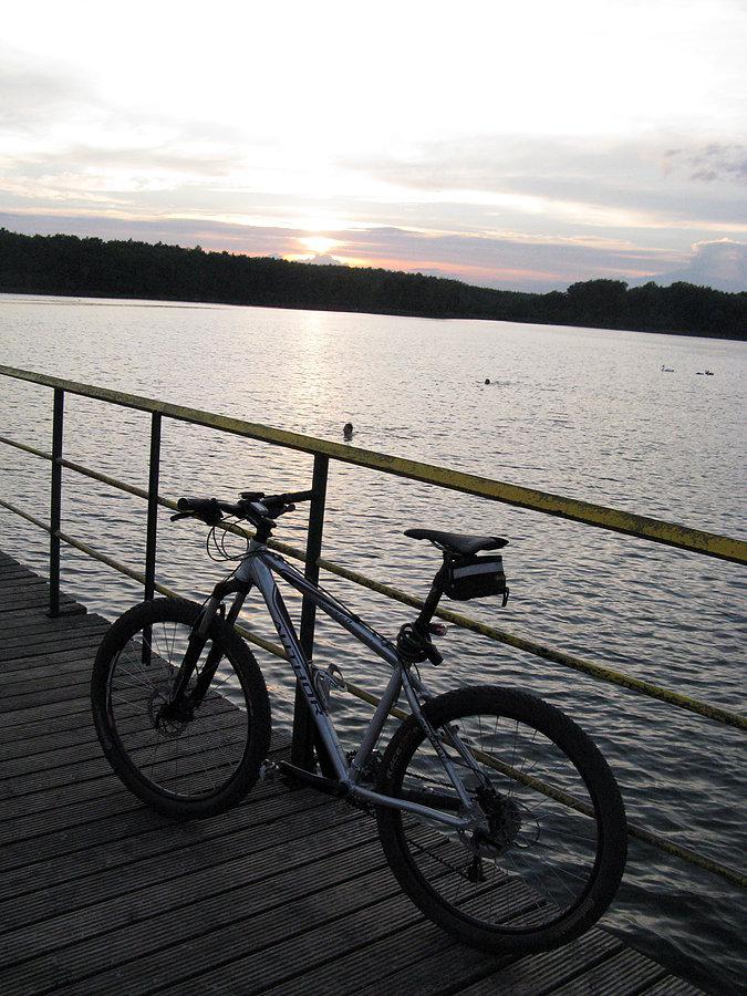 Wieczór nad Strzeszynkiem