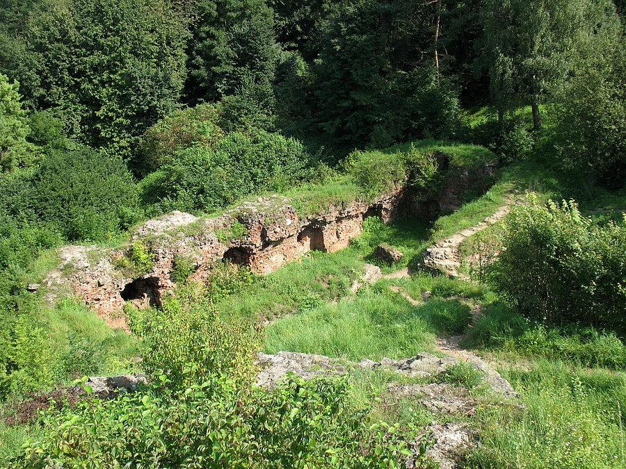 Dolna część ruin