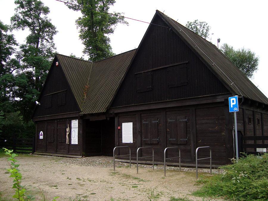 Wejście do skansenu