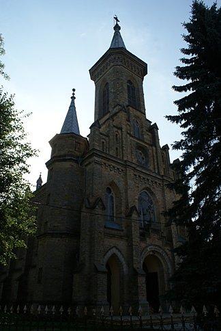 Kościół w Dąbrowie nad Czarną