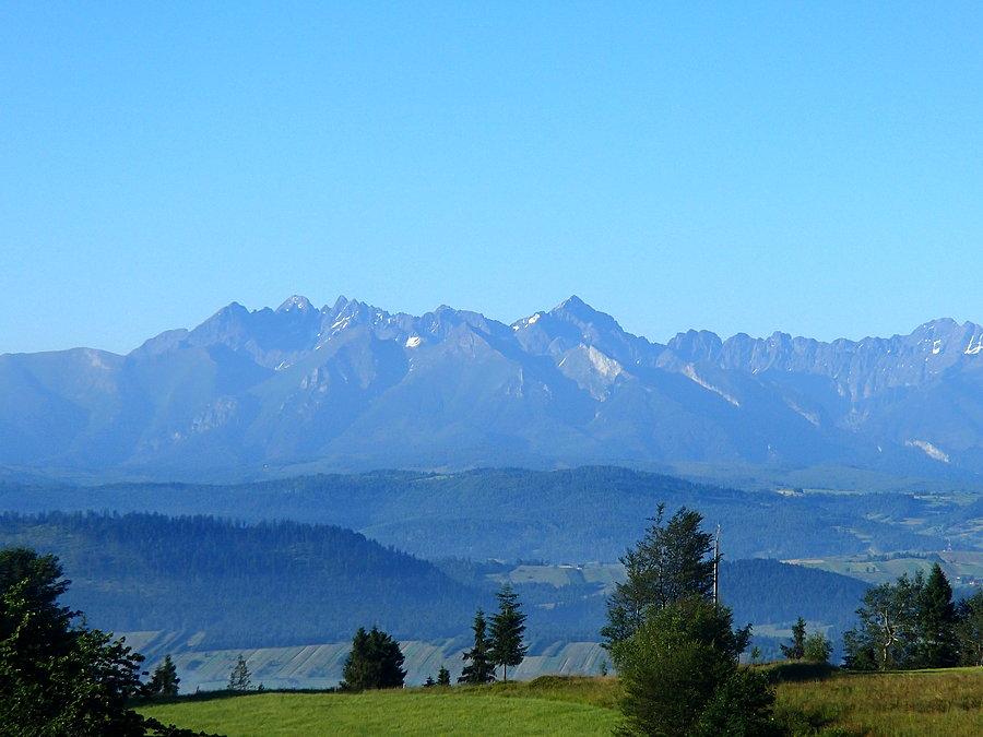 Widok na Tatry spod Studzionek