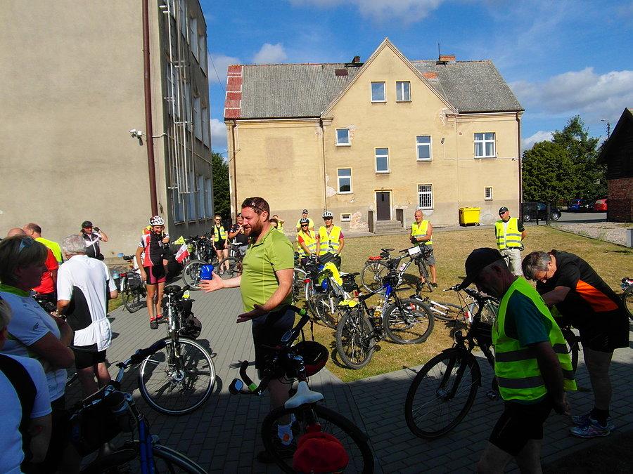 Zbiórka i pożegnanie Rowerzystów - Osiek
