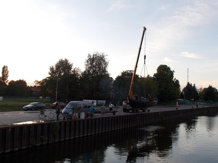 Port Morski Elbląg i przeładunek łodzi Wikingów