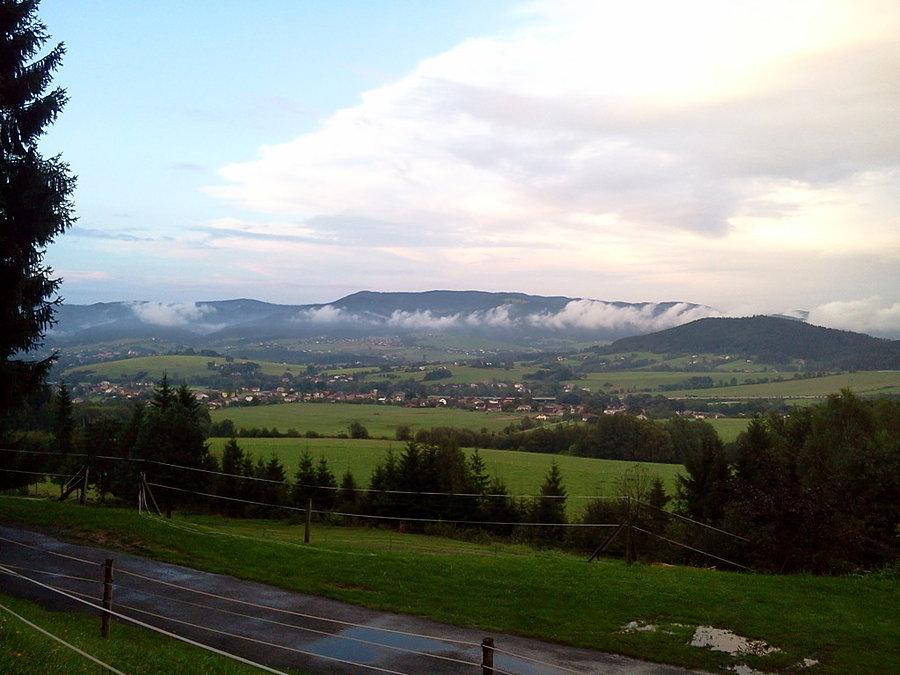 Widok na Stożek i Kiczory