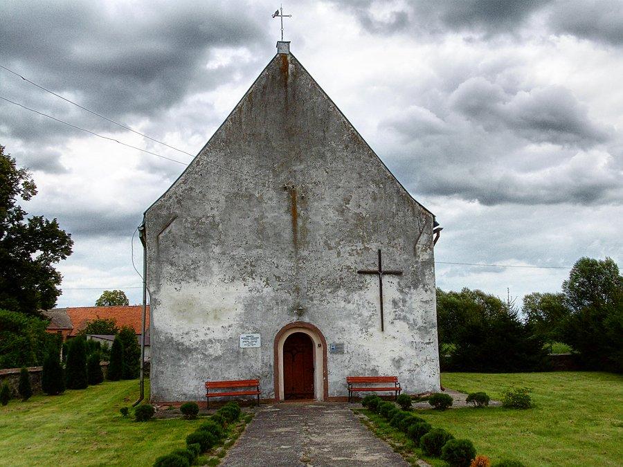 Kolejny XV wieczny kościół tym razem w Krzywnicy