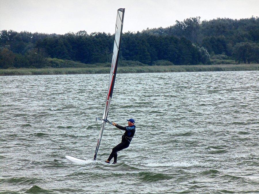 Windsurfer w akcji