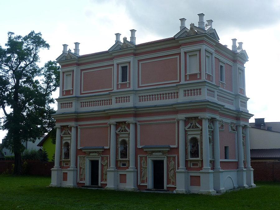 Domek Loretański tamże
