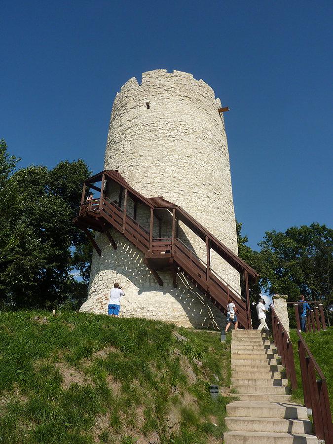 Wieża w Kazimierzu Dolnym ( XIII w. )