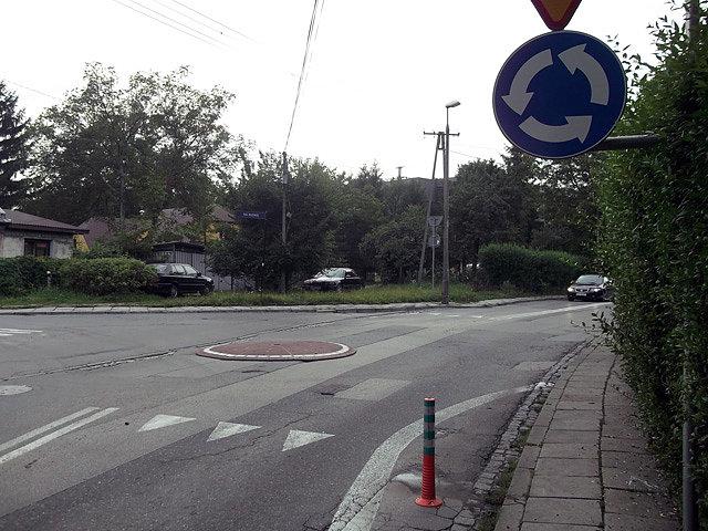 Zrobili chyba najmniejsze rondo w Krakowie