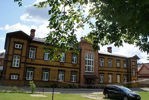 Charakterystyczny budynek w Augustowa