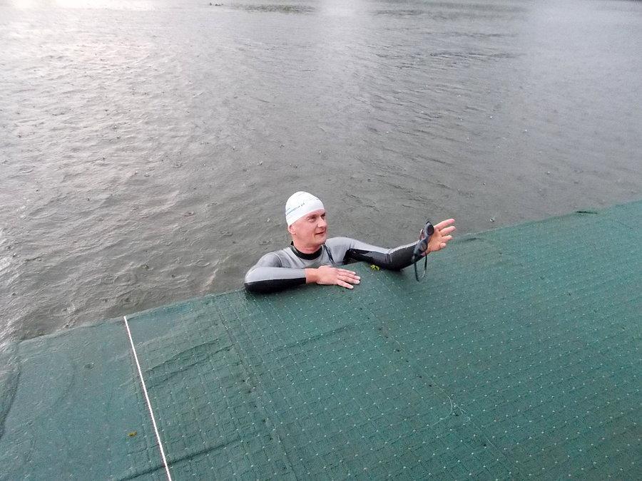 Mikołaj na mecie Enduroman
