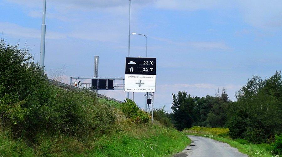Termometr obok autostrady w okolicy Bohumina