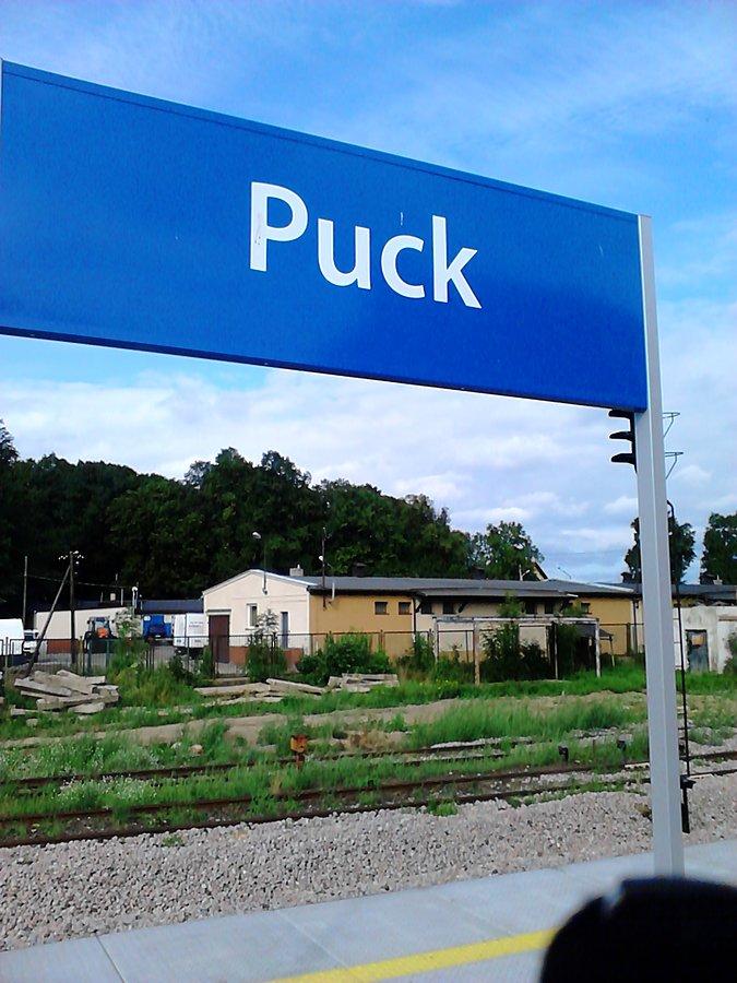 Na peronie w Pucku