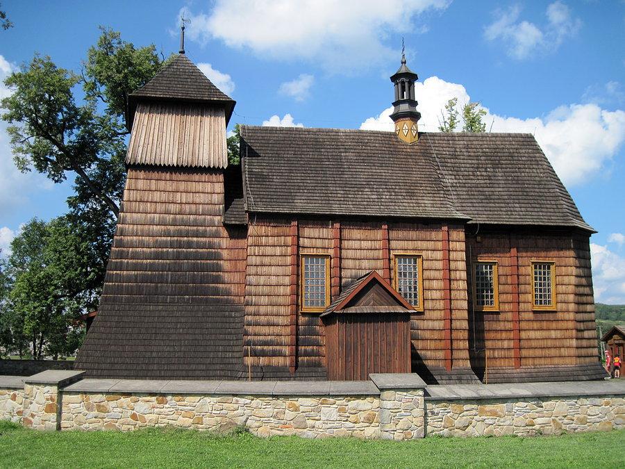 Szlak Architektury Drewnianej - Kościół św. Katarzyny w Gogołowie
