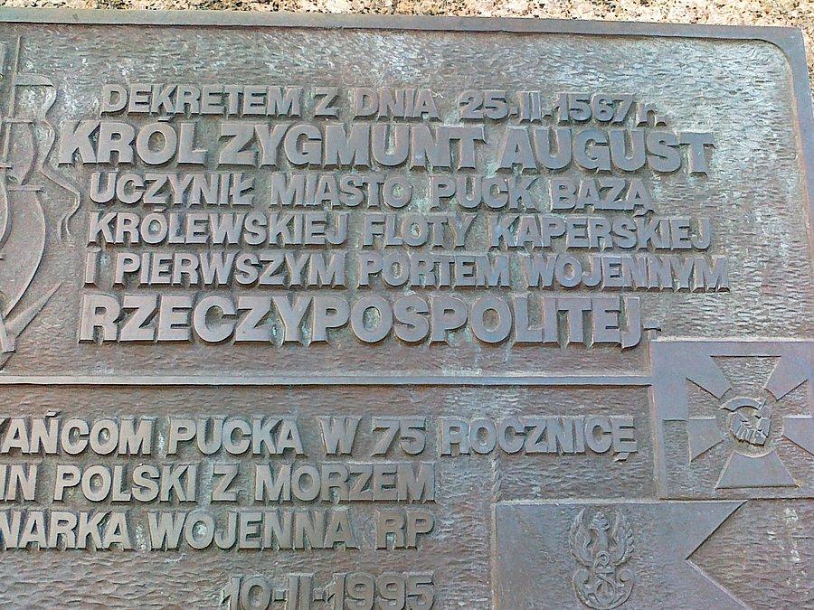 Historia Pucka na tablicy