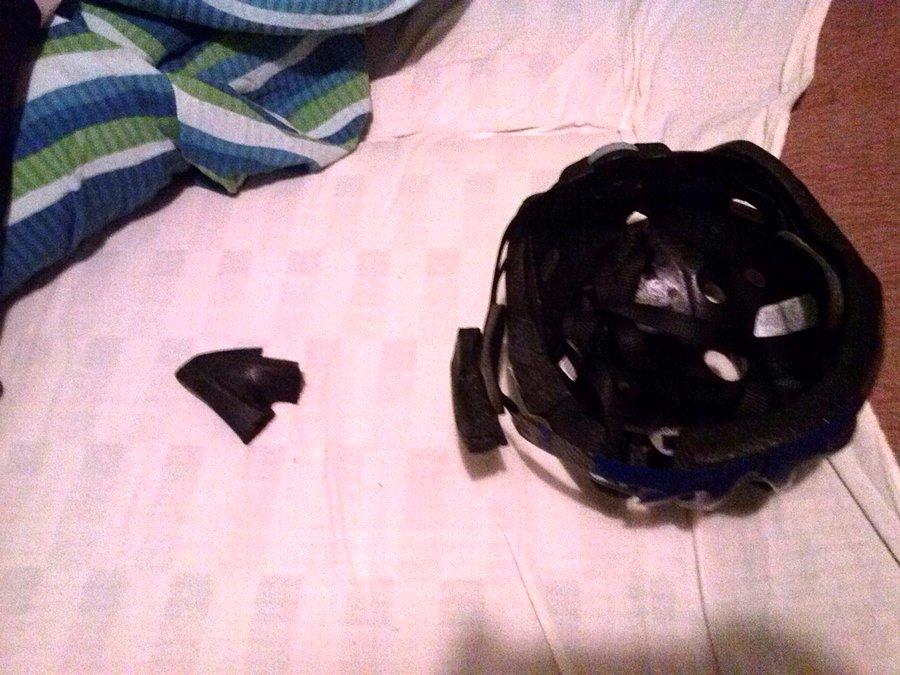 Kask rowerowy, spełnił swoje zadanie