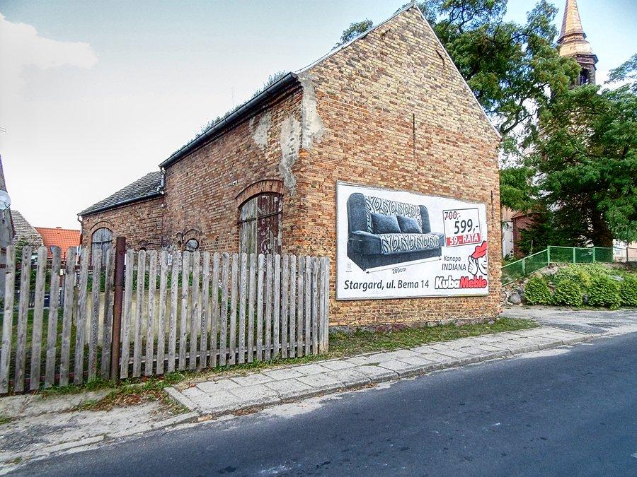 Stare wiejskie budynki w Dolicach