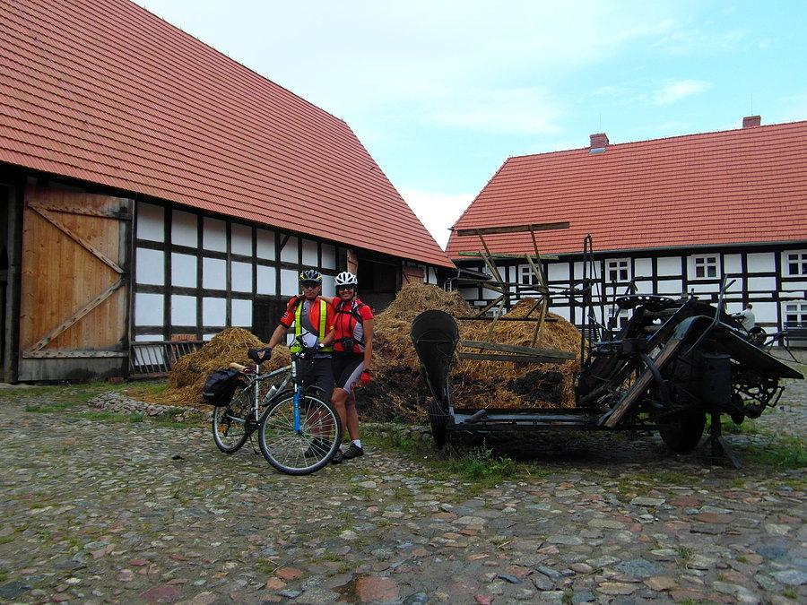 ZAGRODA ALBRECHTA - w Swołowie