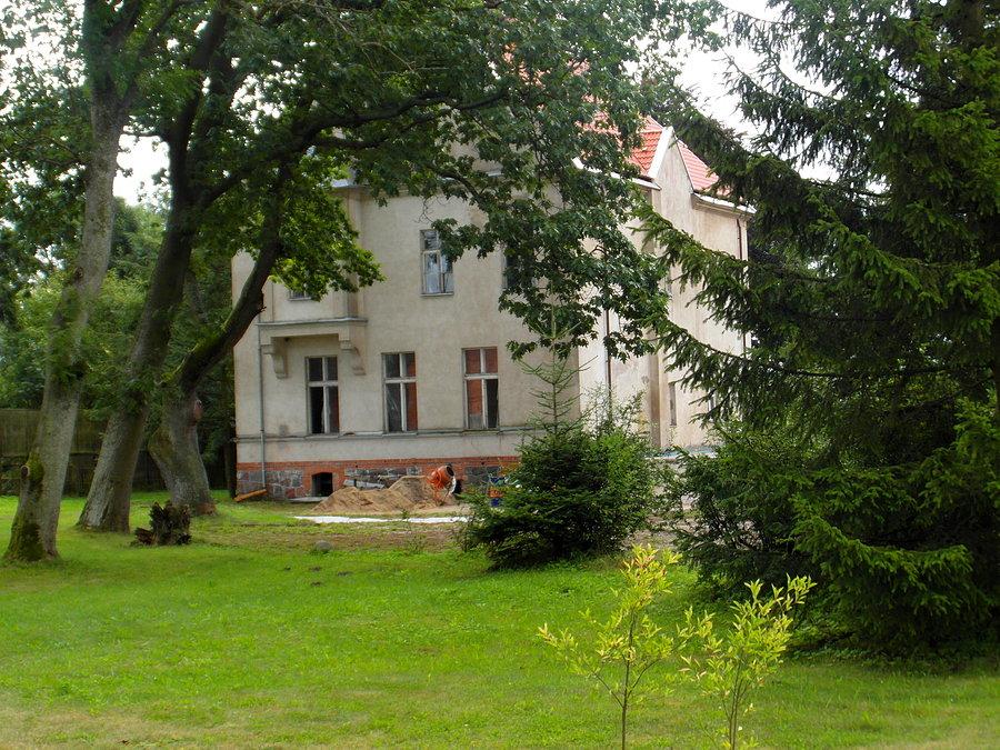 Pałac w Karzcinie