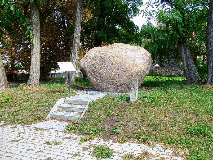 Obelisk poświęcony ofiarom I WŚ w Krąpieli
