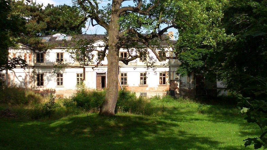 Dwór w Białej Wielkiej