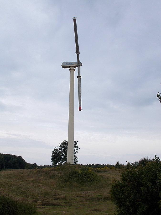 Pagórki - nieczynna elektrownia wiatrowa