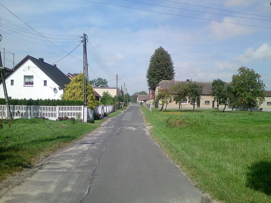 Chróścice, ul. Kwaśna