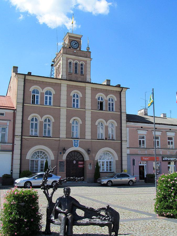 Ratusz w Skierniewicach