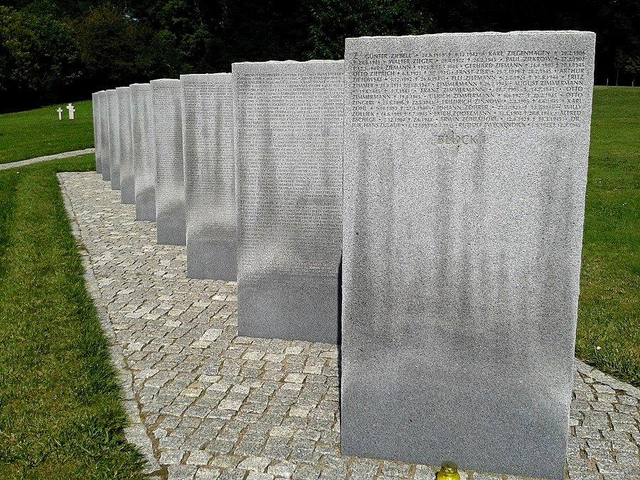 Cmentarz Żołnierzy Niemieckich w Glinnej