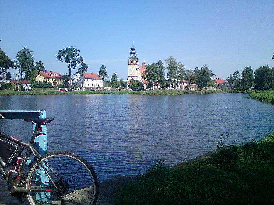 Nad stawem w Zębowicach