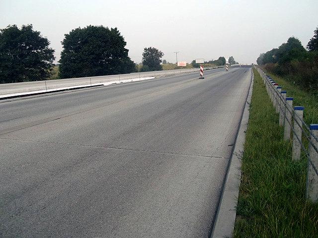 Betonowa nawierzchnia DK94