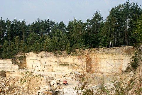 Kamieniołam piaskowca za Żarnowem