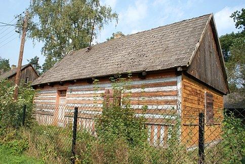 Kolejna stara chata
