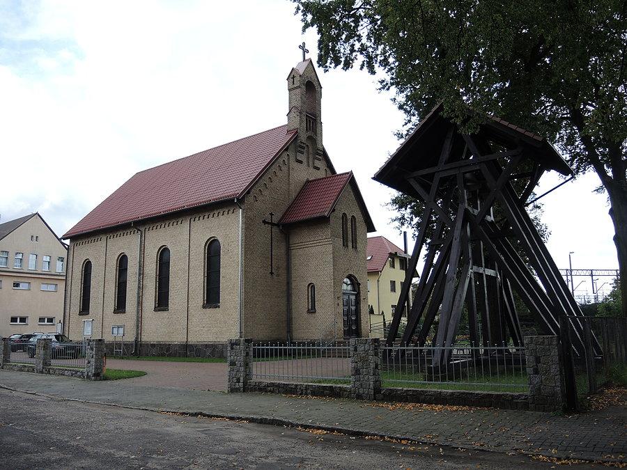 Krzyż Wlkp. - dawny kościół ewangelicki z 1882 r