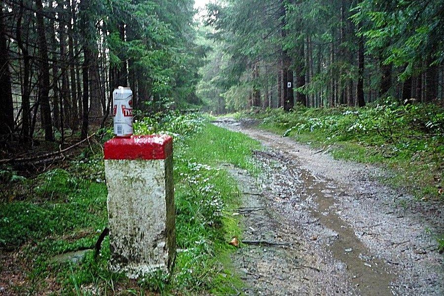 Na granicy polsko-słowackiej. Piwo po polskiej stronie :)