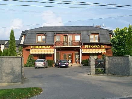 Piekarnia ciastkarnia Michalczyka w Prażmowie