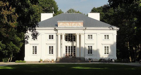 Pałac w Cieleśnicy