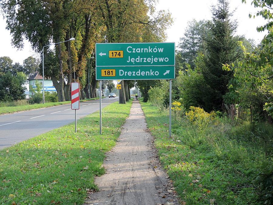Na szlaku rowerowym w kierunku Wielenia