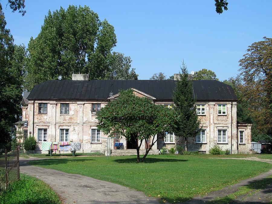 Dwór w Byszewach