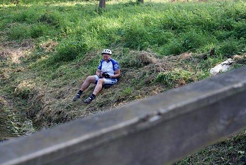A ja siedzę i myślę, myślę i siedzę