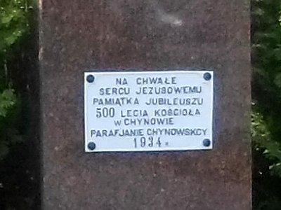 Napis na cokole