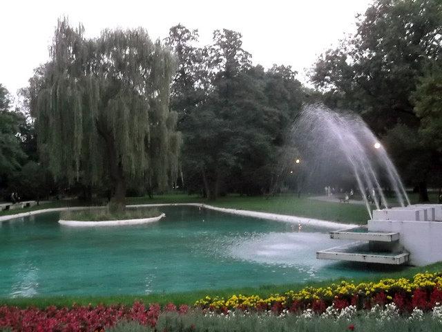 Fontanna w Parku Krakowskim