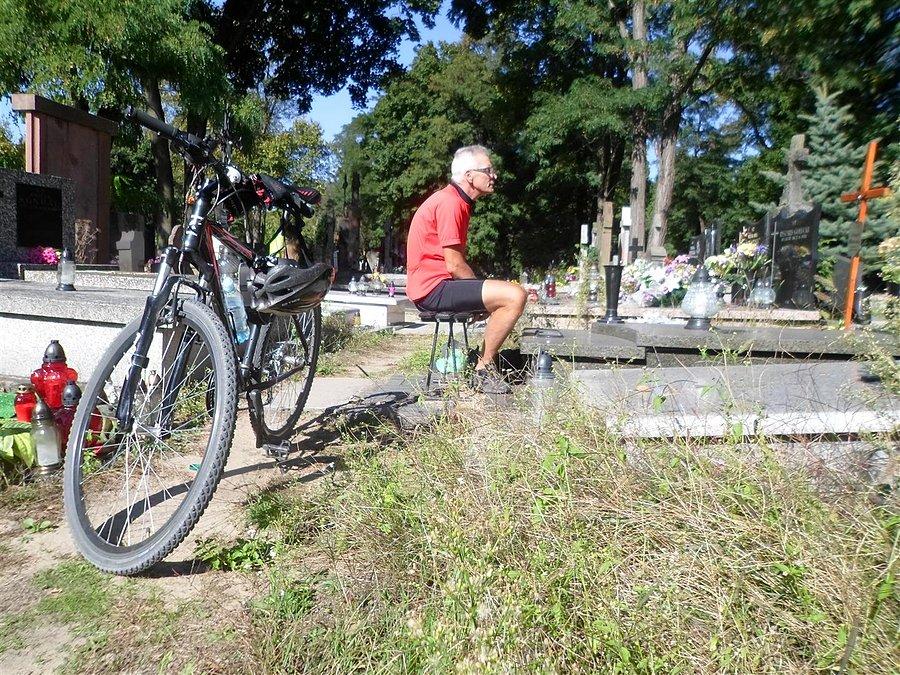 Cmentarz na Bródnie