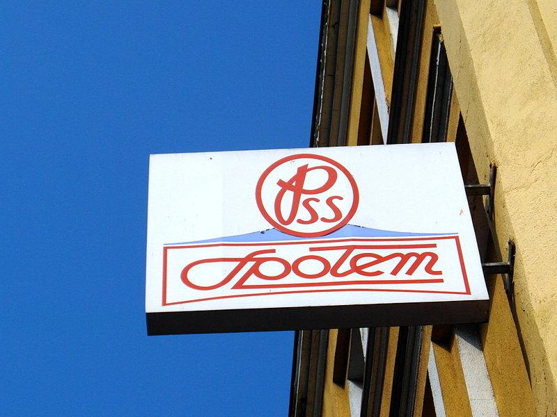 Kto pamięta takie napisy…