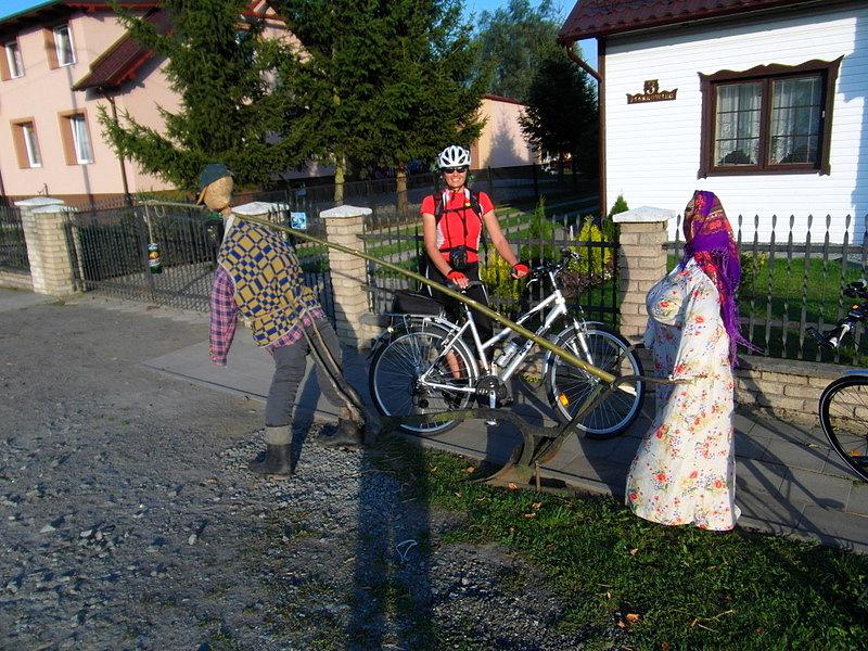 Dożynki w Piaskowcu-z pszczółką