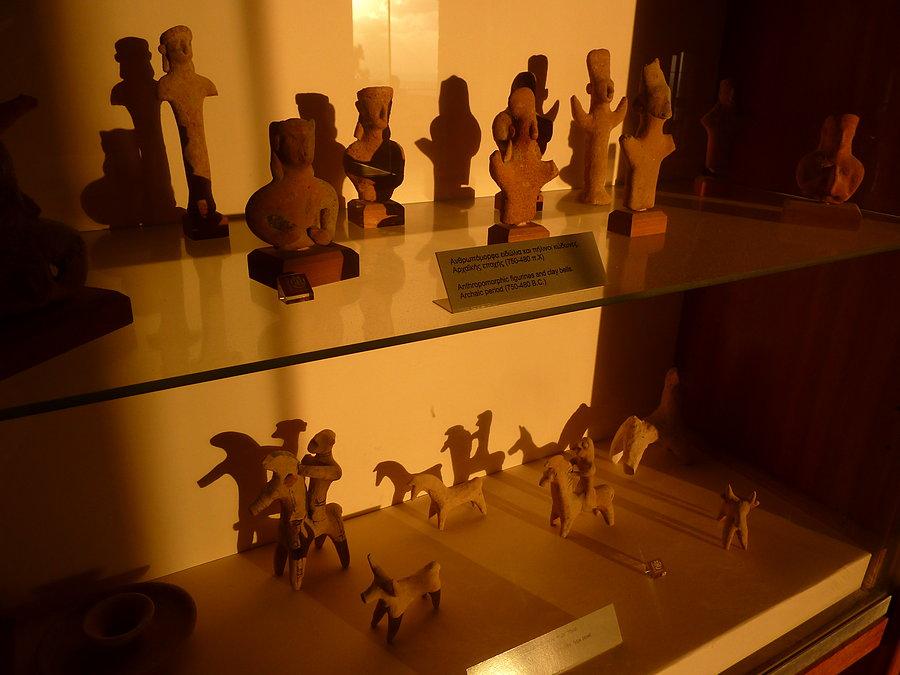 Część zabytków z muzeum w Koukli