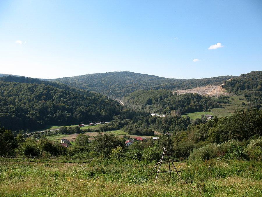 Chyrowa (694 m.n.p.m) oraz kamieniołom na zboczu Kilanowskiej