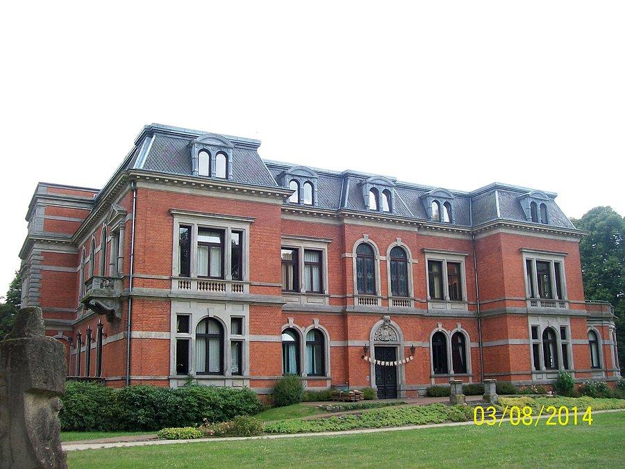 Pałac po drodze